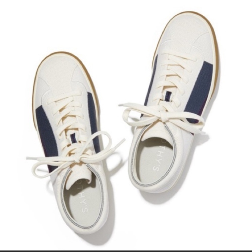 EUC Rothy’s Lace Up - Blueberry 7